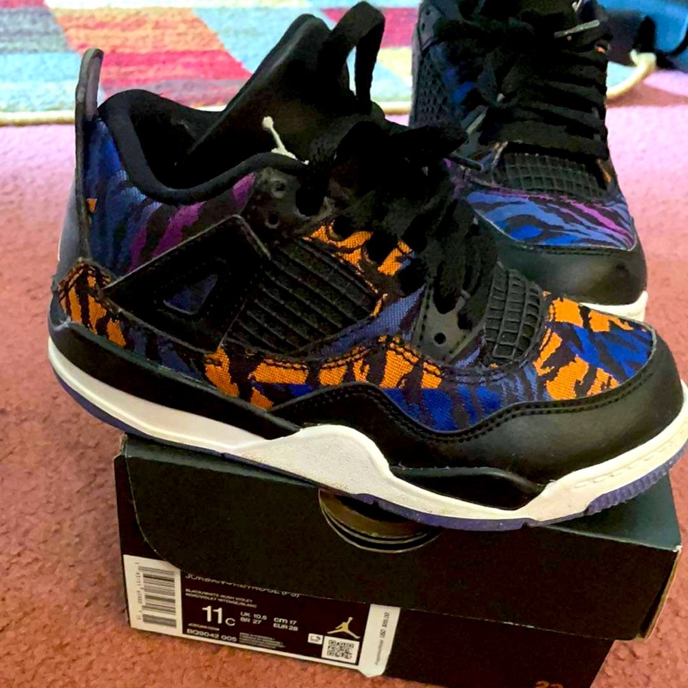 Kids Jordan’s size 11